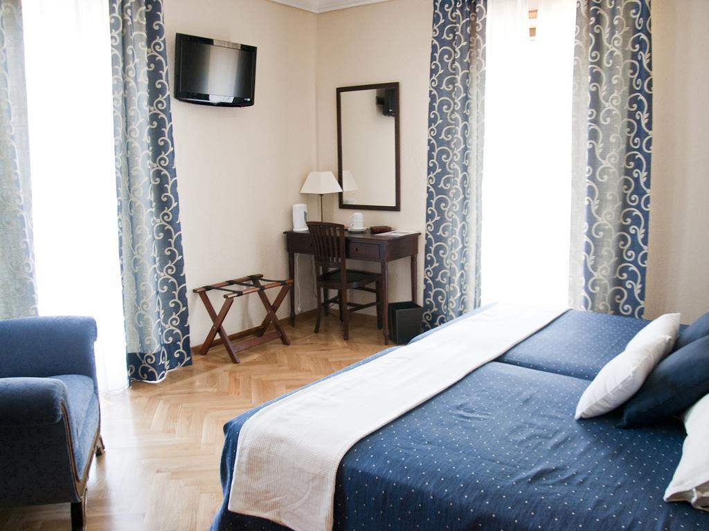 Hotel Rural Torreblanca Guadarrama Room photo